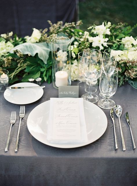 Elegant Gray and White Place Settings#wedding #weddings #weddingcolors #himisspuff #weddingideas Thanksgiving Decorations Outdoor, Gray Wedding Colors, Grey Tablecloths, Reception Table Settings, Wedding Place Settings, Festa Party, Wedding Reception Tables, Gray Weddings, Wedding Table Settings