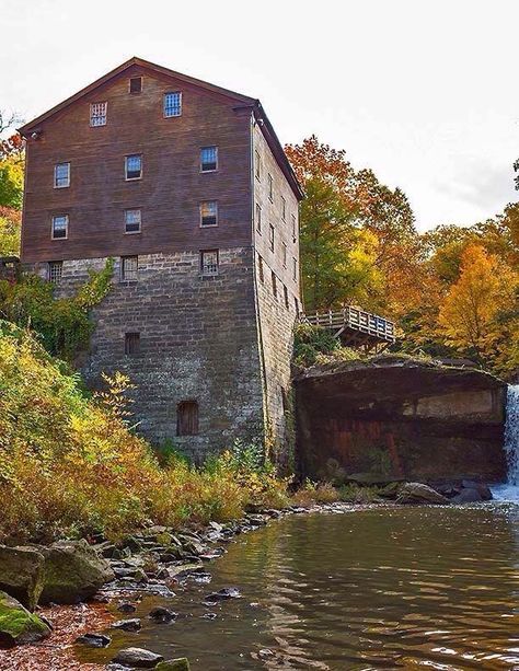 Youngstown Ohio, Mill Creek, Northeast Ohio, Tree Line, Urban Sketching, Covered Bridges, Travel Usa, Photo Inspiration, Ohio