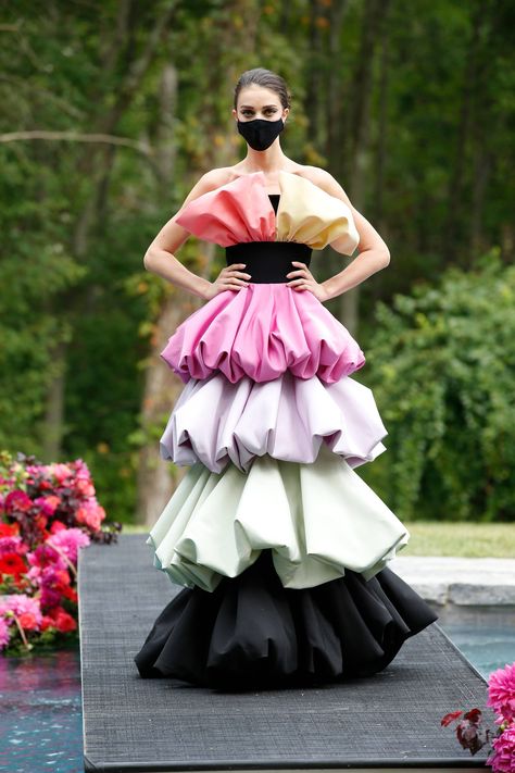 Multi colored strapless silk faille sculpted tiered gown with zipper closure Expected Delivery: 2-4 weeks after purchase Composition: 100% Silk Made in USA Made to order styles are Final Sale For questions, please email info@christiansiriano.com Kim Cattrall, Samantha Jones, Ruffle Gown, Project Runway, Christopher Kane, Christian Siriano, Sarah Jessica Parker, Carrie Bradshaw, Skirt Design