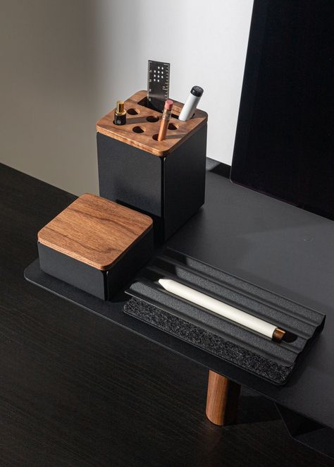 Jeff Sheldon on Twitter: "https://t.co/jYaPOww9W9" / Twitter Office Organiser, Wood Card Holder, Desk Accesories, Magnetic Organizer, Modular Desk, Wooden Products, Wood Card, Generative Design, Pencil Cup