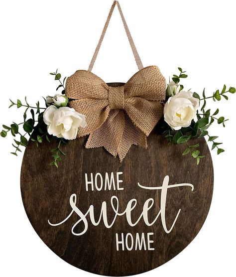 Welcome Door Signs, Door Signs Diy, Wooden Door Signs, Wooden Wreaths, Farmhouse Porch, Round Wood Sign, Thankful And Blessed, Outdoor Wall Decor, Wreath Decor