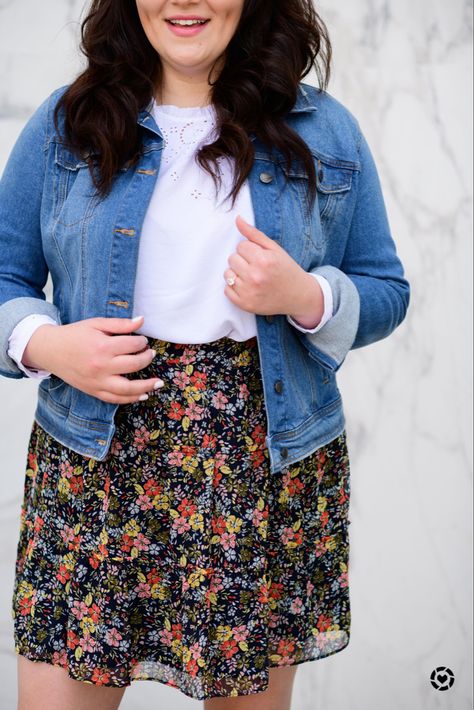 Mid Size Style Casual, Spring Style Plus Size, Short Midsize Girl Outfits, Mid Size Outfits Spring, Midsize 2023, Midsize Fashion Summer Casual, Petite Midsize Fashion, Curvy Spring Outfits, Plus Size Spring Fashion 2023