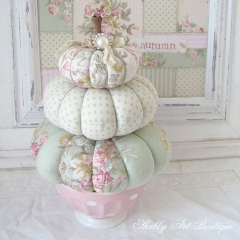 Fabric Scrap Projects, Shabby Art Boutique, Shabby Chic Fall, Scrap Projects, Shabby Chic Baby, Scrap Fabric Projects, Art Boutique, Chic Baby Shower, Shabby Chic Living