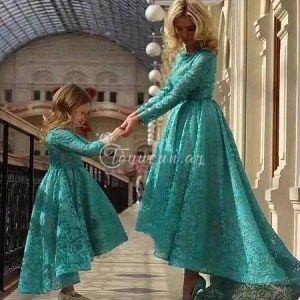 Asymmetrical Prom Dress, Prom Dresses Long Blue, High Low Prom Dress, Mother Daughter Fashion, Evening Dress Long, Mother Daughter Outfits, Mother Daughter Dress, High Low Prom Dresses, Mommy And Me Dresses