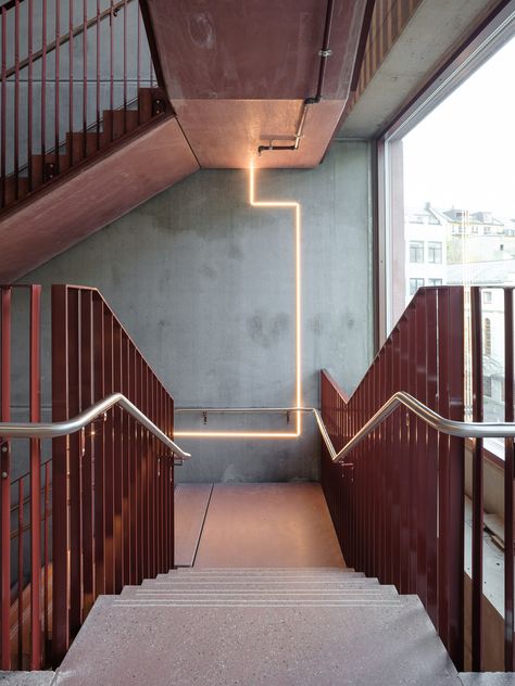 Stairs Elevator Architecture, Exit Stair Design, Funky Staircase, Colorful Stairs, Commercial Stairs, Bohemian Apartment, Staircase Handrail, Brutalism Architecture, Building Stairs