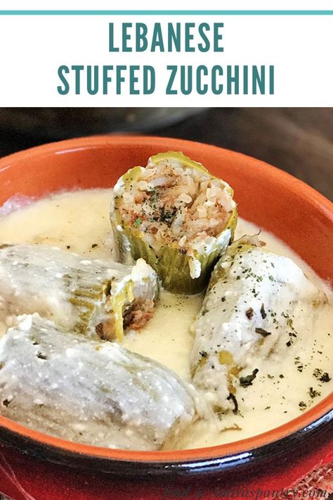 Jordanian Food, Arabic Dishes, Middle Eastern Style, Pantry Recipes, Spiced Rice, Stuffed Zucchini, Middle Eastern Dishes, Ethnic Food, Eastern Cuisine