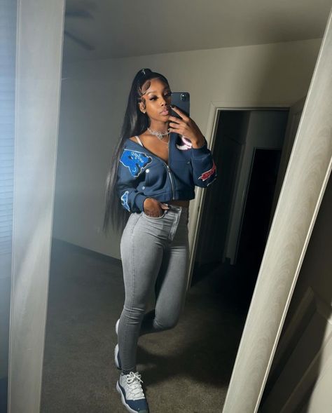 Grey Pants Outfit Black Women, Legend Blue 11 Outfit, Grey Jeans Outfit Black Women, Jordan 12 Outfit Women Baddie, Grey Leggings Outfit Black Women, Jordan 11s Outfit Women, Grey And Black Outfits, Houston Outfits Black Women, Bummy Outfits For School