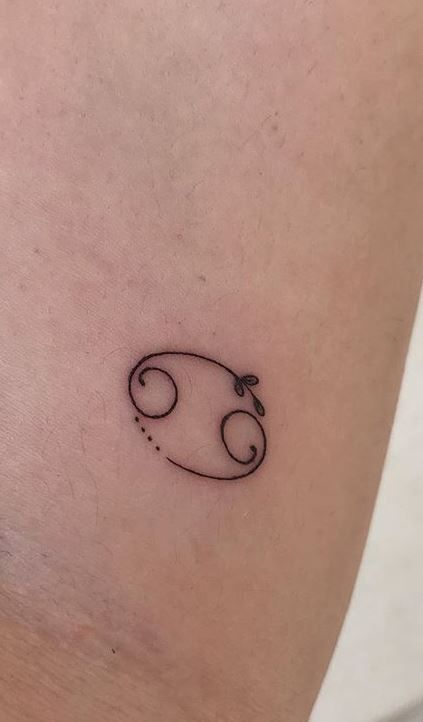 Cancerian Tiny Tattoo, Cancerian Woman Tattoo, Tattoos For Cancerian Women, Cancerian Tattoo Zodiac Signs, Small Cancerian Tattoos, Cancerian Aesthetic Tattoo, Cancerian Tattoo For Women Small, Cancerian Tattoo For Women Minimalist, Cancerian Tattoo For Women