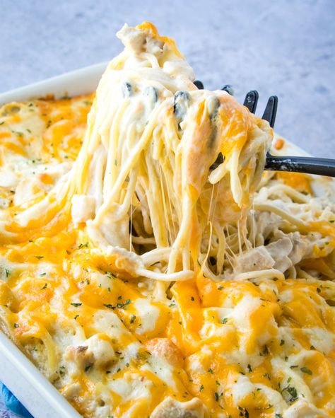 Easy Chicken Tetrazzini Recipe, Easy Chicken Tetrazzini, Chicken Tetrazzini Recipes, Recipe Casserole, Turkey Tetrazzini, Chicken Tetrazzini, Chicken Lasagna, Family Fresh Meals, Diner Recept