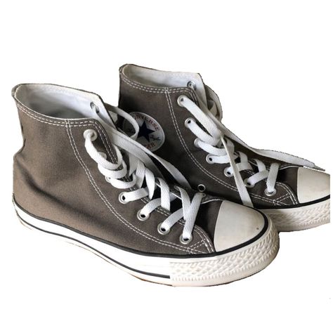 Grunge Shoes Png, Old Converse, Mochila Grunge, Shoes Png, Png Polyvore, Png Clothes, High Top Converse, Fire Fits, Swag Shoes