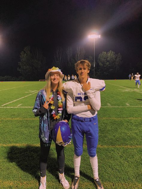 Bro plays football (this is my brother) Hawaiian Theme Football Game, Outfit Costume, Game Outfit, Football Game Outfit, Hawaiian Theme, Game Themes, Football Game, Theme Ideas, Gaming Clothes