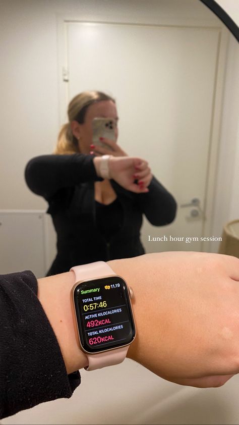 Workout aesthetic, workout statistics, apple watch Gym Selfies, Apple Watch Fitness, Aesthetic Workout, Lunch Hour, Fitness Aesthetic, Trendy Watches, Workout Aesthetic, Healthy Habits, Statistics