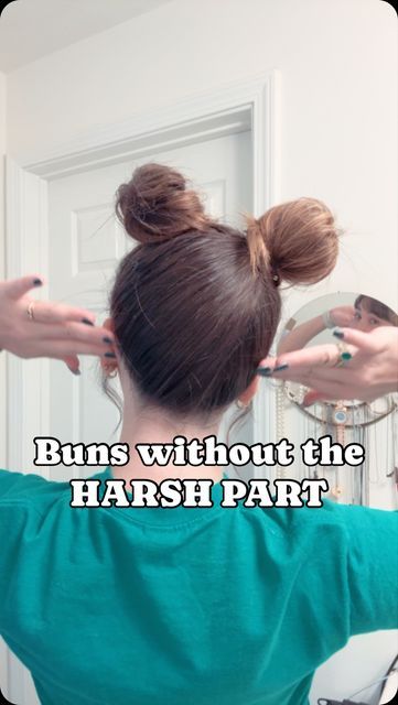 Space Bun Hairstyles, Scrub Corpo, Updo Tutorial, Space Buns, Bun Styles, Beauty Hairstyles, Bun Tutorial, Beautiful Long Hair, Mickey Ears