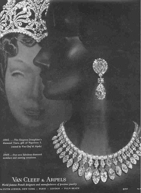 Vintage Jewellery Advertisement, Vintage Van Cleef And Arpels Jewelry, Van Cleef Arpels Aesthetic, Vintage Jewellery Aesthetic, Diamond Jewelry Aesthetic, Jewelry Poster, Vintage Van Cleef, Jewellery Ads, Jewelry Advertisement