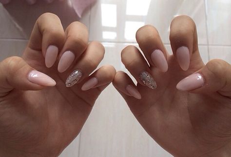 Almond nails with a glitter accent ring finger Ring Finger Different Nail Polish, Ring Finger Nails, Beige Nails, Nail Ring, Sparkling Rings, Accent Nails, Ring Finger, Almond Nails, Nail Inspo