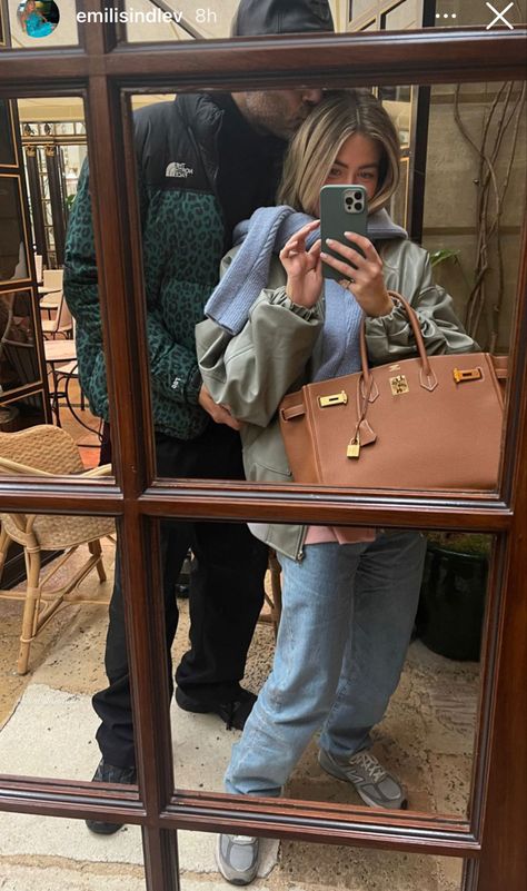 Brown Birkin, Emili Sindlev, Swag Couples, Couple Fits, Couples Vibe, Old Video, London Life, Old Money Aesthetic, Fitness Workout For Women