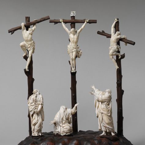 Crucifixion Santi Cattolici, Art Sacre, Stations Of The Cross, Holy Mary, Catholic Art, Sacred Art, Religious Art, Christian Art, Metropolitan Museum Of Art