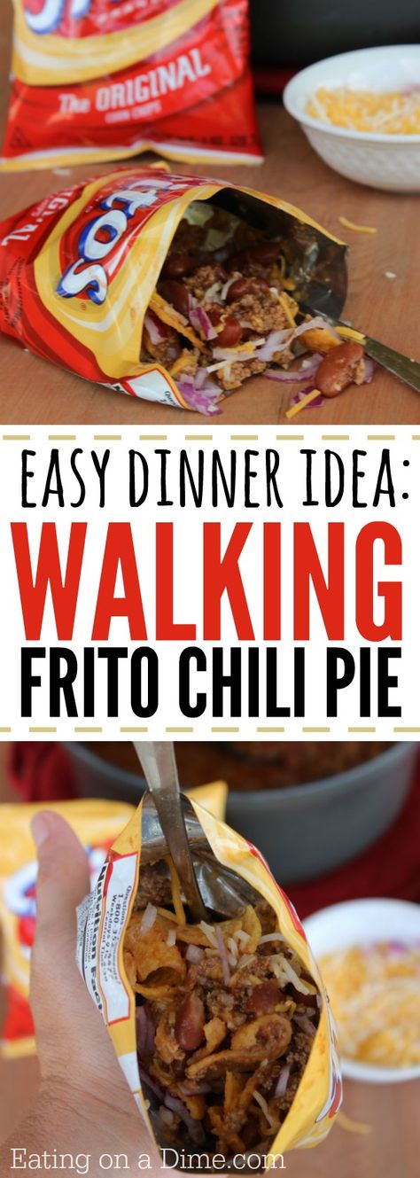 What are walking tacos? Try this Walking Taco Recipe with Fritos! Yes, walking tacos frito chili pie style. easy dinner ideas Camping Frito Pie, Walking Frito Chili Pie, Walking Chili Fritos, Dorito Meals, Walking Frito Pie, Walking Meals, Recipe With Fritos, Fritos Recipes, Frito Recipes