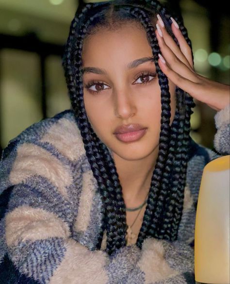 Ethiopian Makeup Looks, Ethiopia Hairstyle, Habesha Hair Braids, Habesha Hairstyles, Pretty African Girl, Habesha Hair, Ethiopian Hairstyles, Ethiopian Braids, Habesha Women