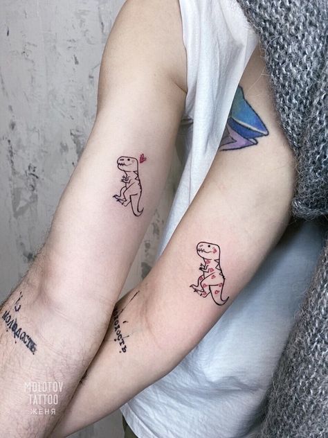 Couple Tattoos Dinosaur, Dinosaur Tattoo For Couples, Dino Couple, Mother Son Tattoos, Dinosaur Tattoo, Tattoo Couple, Dinosaur Tattoos, Tattoo Aesthetic, Couple Tattoo