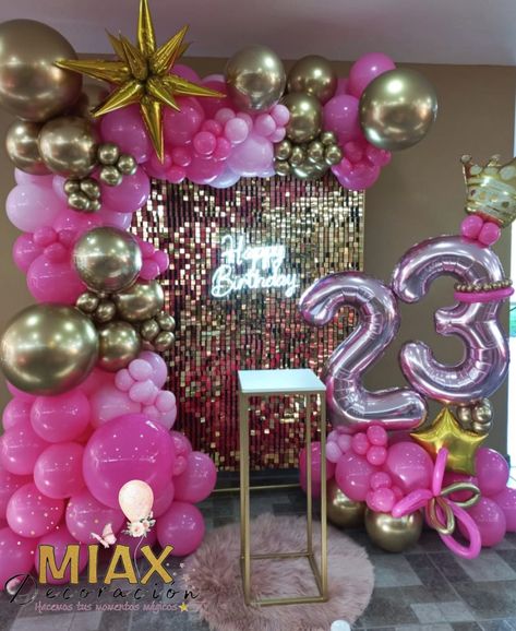 Hermosa decoración para cumpleaños de dama Taylor Swift Birthday Party Ideas, Barbie Theme Party, Paper Crafts Magazine, Taylor Swift Birthday, Shimmer Wall, Barbie Theme, Glitter Party, 18th Birthday Party, Barbie Party