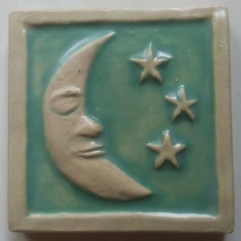 Star Tile, Wood Carving For Beginners, Clay Making, Ceramic Glaze Recipes, Ceramic Texture, Tile Crafts, Happy Sun, Clay Crafts Air Dry, Art Tile