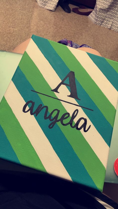 Mini Canvas Name Art, Names On Canvas Ideas, Blue And Green Painting Ideas Easy, Easy Name Paintings On Canvas, Cute Name Paintings, Cute Name Painting Ideas, Blue Paintings On Canvas Easy, Letter Painting Ideas On Canvas, Name Canvas Ideas