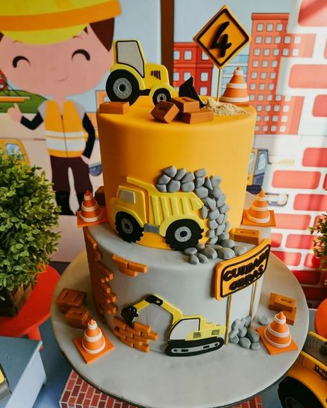 Construction Birthday Cake 2 Tier, Digging Two Birthday Cake, Backhoe Cake Design, 4year Birthday Cake, Escavatore Cake, Construction Birthday Cake For Men, Construction Piñata, Escavatore Birthday Party, Construction Cupcakes For Boys