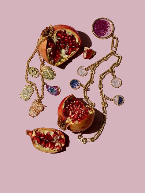 Wild Harvest | W Magazine | Women's Fashion & Celebrity News Editorial Still Life, Fashion Still Life, Creative Jewelry Photography, Jewelry Photography Styling, Jewelry Editorial, Trendy Jewerly, Wild Harvest, Winter Jewelry, Jewelry Photoshoot