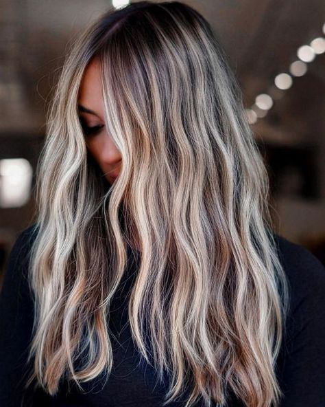 Dark Dirty Blonde, Dirty Blonde Balayage, Balayage Hair Brunette With Blonde, Dark Blonde Balayage, Copper Blonde Hair Color, Pale Blonde Hair, Champagne Hair, Women With Long Hair, Blonde Balayage Hair