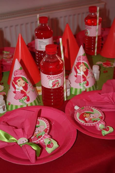 Strawberry Shortcake Birthday Party Theme, Strawberry Shortcake Themed Birthday Party, Strawberry Shortcake Birthday Party Idea, Strawberry Shortcake Birthday Ideas, Strawberry Shortcake Decor, Strawberry Shortcake Birthday Party Decorations, Strawberry Shortcake Theme Birthday, Strawberry Shortcake Party Decorations, Strawberry Shortcake Decorations