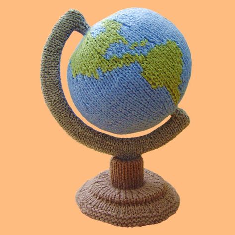 Knit a Mini-Globe With a Free Pattern From Clare Scope-Farrell 🌎 #knit #knitting #freepattern #handmade #globe #earth #planet #giftideas Mini Globe, Knitted Toys Free Patterns, Knitted Animals, Knitted Wit, Free Knitting Pattern, Knit Or Crochet, Knitted Toys, Knitting Inspiration, Doll Patterns