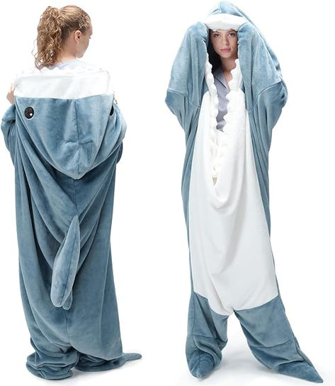 I NEED this! Soft, cozy adult shark blanket hoodie. Perfect for winter, Christmas, birthday gifts for people who love to be warm and love sharks. Shark Sleeping Bag, Shark Blanket, Shark Costume, Shark Costumes, Shark Hoodie, Shark Lover, Hoodie Cozy, Blanket Hoodie, Cozy Loungewear