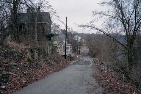 Portra 160, Apocalypse Aesthetic, Midwest Emo, American Gothic, Southern Gothic, Kodak Portra, The Grove, Abandoned Places, Gravity Falls