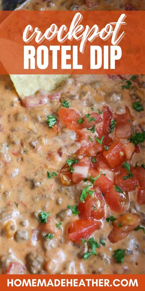 Creamy, cheesy and effortless! Make this delicious crockpot Rotel dip recipe in your slow cooker with just a few simple ingredients.  It's a guaranteed crowd pleaser! Slow Cooker Beef Dip Recipe, Slow Cooker Chip Dip, Cheesy Crockpot Dip, Healthy Rotel Dip, Roadkill Dip, Rotel Cheese Dip Crockpot, Tailgate Dips Crockpot, Easy Christmas Crockpot Recipes, Velveeta Rotel Dip Crockpot