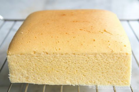 BAKE WITH PAWS: BUTTER SPONGE CAKE Butter Sponge Cake, Butter Cakes, Different Kinds Of Cakes, Cake Recipes At Home, Sponge Cake Recipe, Quick Cake, Red Cake, Sponge Cake Recipes, Cake Recipes From Scratch