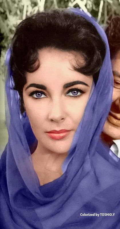 Elizabeth Taylor | from my tumblr blog | TOSHIO Y | Flickr Elizabeth Taylor Eyes, Klasik Hollywood, Color Eyes, Liz Taylor, Violet Eyes, Hollywood Icons, Actrices Hollywood, Purple Eyes, Film Tv