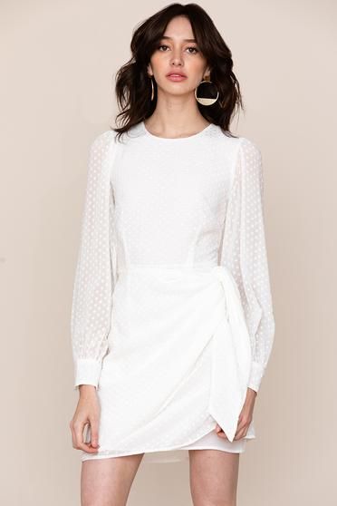 Yumi Kim's simple, yet classy Wonderland white long-sleeve mini dress checks all the boxes. Fancy White Dress, White Long Sleeve Mini Dress, Wonderland Dress, Kim Dress, Mini Dress Outfit, Swiss Dot Dress, Outfit Classy, Yumi Kim, Wrap Mini Dress