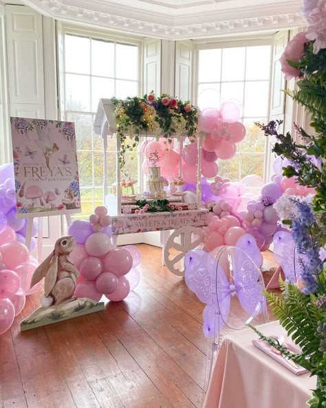 Freya’s 5th Enchanted Fairy Party | CatchMyParty.com Fairy Birthday Party Ideas, Fairy Birthday Themes, Fairy Theme Birthday Party, Fairytale Birthday Party, Fairy Princess Birthday, Fairy Princess Party, Enchanted Forest Birthday, Fairytale Birthday, Forest Birthday Party