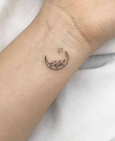 Grandmother And Granddaughter Tattoos, Memorial Tattoo Grandpa, Simple Wave Tattoo, Tattoo Linework, Parent Tattoos, Wave Tattoo, Cute Tiny Tattoos, Memorial Tattoo, Line Work Tattoo