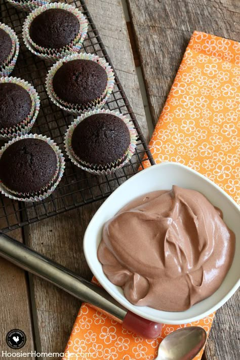 This 3 ingredient Chocolate Mousse Cupcake Filling is perfect for any occasion! Delicious in any flavor cupcake and super easy to make! Click on the Photo for the Cupcake Filling Recipe! Chocolate Pudding Filled Cupcakes, Chocolate Cupcake Filling Recipes, Chocolate Mousse Cupcake Filling, Cupcake Fillings Recipes, Chocolate Cupcake Filling Ideas, Filling For Cupcakes Easy, Chocolate Filling For Cupcakes, Chocolate Mousse Cupcakes, Cupcake Filling Recipes Easy