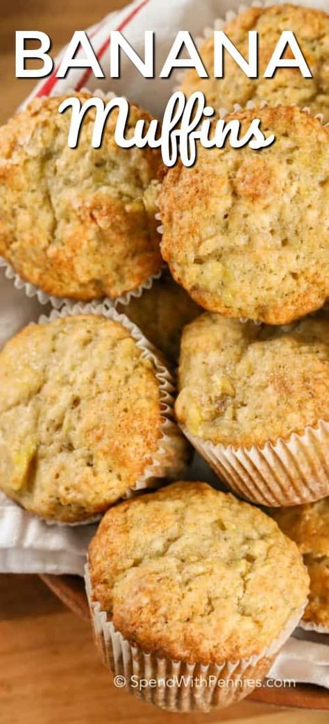 These easy banana muffins are the perfect on-the-go snack! They whip up quickly and taste absolutely amazing! #spendwithpennies #bananamuffins #bananas #muffinrecipe #muffins #bananamuffinrecipe Easy Banana Muffins, Banana Bread Muffins Easy, Muffins Blueberry, Banana Muffins Easy, Banana Muffin Recipe, Banana Bread Muffins, Bread Muffins, On The Go Snacks, Muffin Recipe