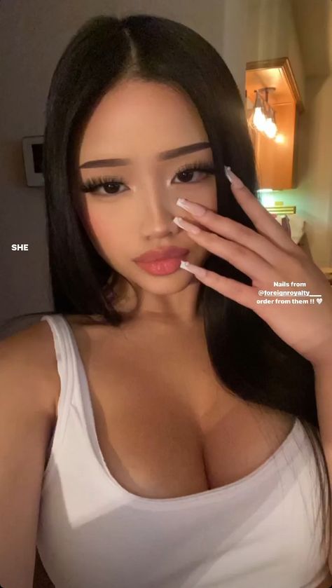 Natural Abg Makeup, Soft Baddie Makeup, Abg Style Makeup, Korean Baddie, Abg Makeup, Makeup Chinese, Pretty Girl Aesthetic, Beauty Tiktok, Makeup Tuts