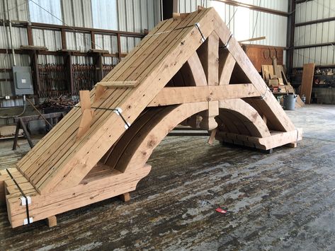 Vintage Timberworks specializes in custom truss fabrication using reclaimed timbers. Trusses can be built for either structural or decorative purposes. Contact us today for more information! Timber Truss Design, Exposed Trusses Living Room, Spanish Cabin, Cathedral Ceiling Living Room, Timber Trusses, Exposed Trusses, Timber Frame Joinery, Roof Truss Design, Wood Truss