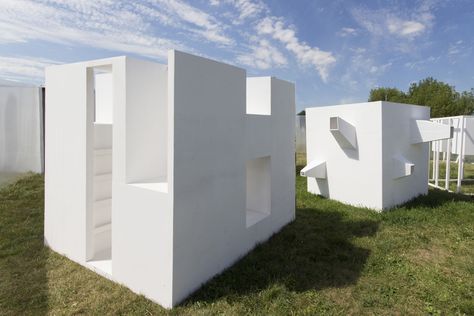 Ruetemple · Interactive Pavilion at "Picnic Afisha" - Пикник Афиши · Divisare Interactive Pavilion, Cube Pavilion, Pavilion Concept, Architect Career, Architect Sketchbook, Modular Architecture, Architects Desk, Architect Logo, Landscape Architecture Drawing