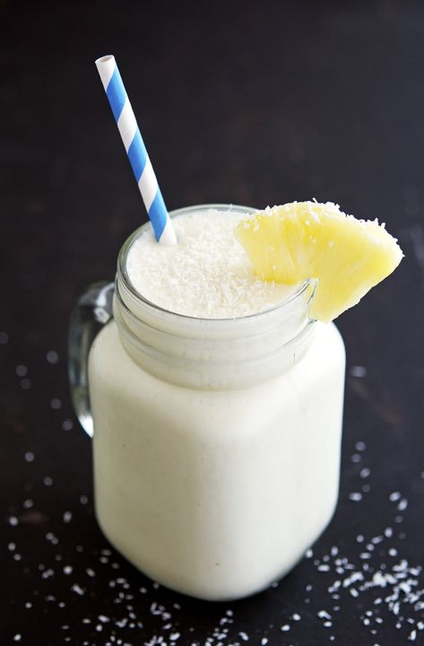 Pineapple Coconut Smoothie Smoothie Pineapple, Pineapple Coconut Smoothie, Coconut Smoothie Recipe, Blackberry Smoothie, Healthy Beverages, Breakfast Homemade, Kimberly Snyder, Pineapple And Coconut, Smoothie Fruit