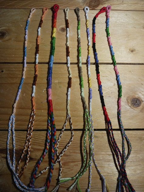 Handmade Chinese staircase friendship bracelet. Friendship bracelets in all kinds of colours. Bracelet Colour Combos, Staircase Friendship Bracelet, Staircase Bracelet, Chinese Staircase Bracelet, Chinese Staircase, Colour Combos, Bracelet Friendship, Kinds Of Colors, Braided Bracelets