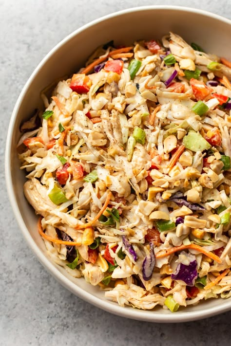 Chicken Salad With Peanut Dressing, Recipes Peanut Butter, Salad With Peanut Dressing, Asian Chicken Salad, Salt Lavender, Thai Chicken Salad, Thai Salads, Peanut Dressing, Chicken Salad Recipe