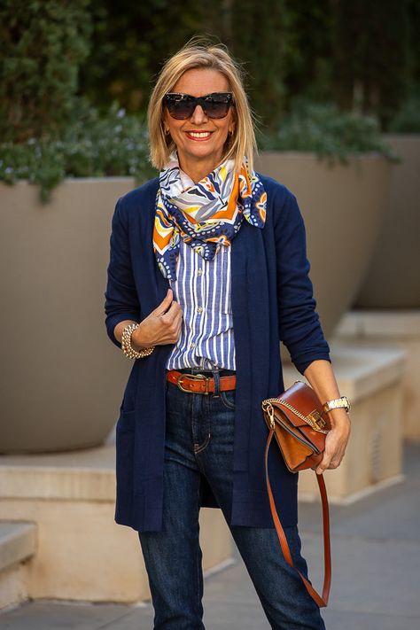 Navy Coat With Scarf Outfit, Blue Fall Outfits For Women, Blue Blazer Outfits For Women Work, Navy Striped Shirt Outfit, Blue Outfit Ideas Casual, Navy Outfits For Women, Navy Blue Cardigan Outfit, Navy Blue Jacket Outfit, Navy Cardigan Outfit