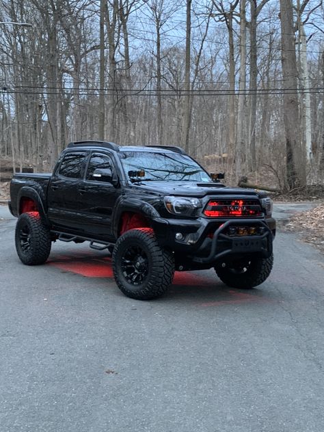 Toyota Tacoma 3rd Gen Mods, Toyota Tacoma Blacked Out, Toyota Helix Truck, Tacoma Modified, Hilux 4x4 Modified, Toyota Hilux 4x4 Modified, Hilux Mods, Custom Toyota Tacoma, Toyota Tacoma Interior